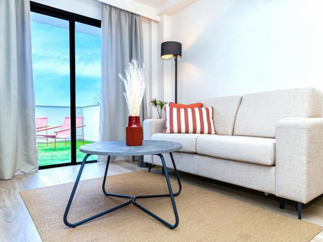 Livvo Anamar Suites