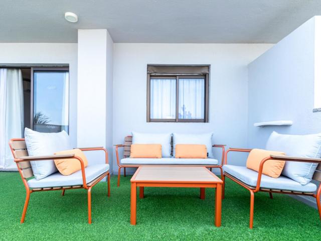 Livvo Anamar Suites