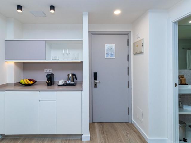 Livvo Anamar Suites