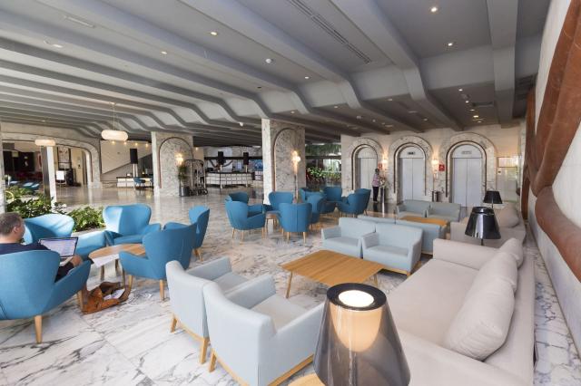 Gloria Palace San Agustín
