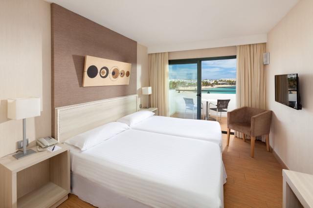 Thb Lanzarote Beach