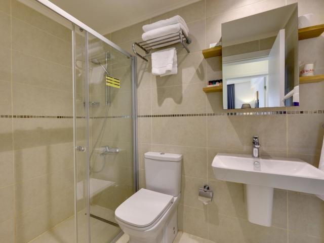 Ramada Hotel & Suites By Wyndham Kusadasi