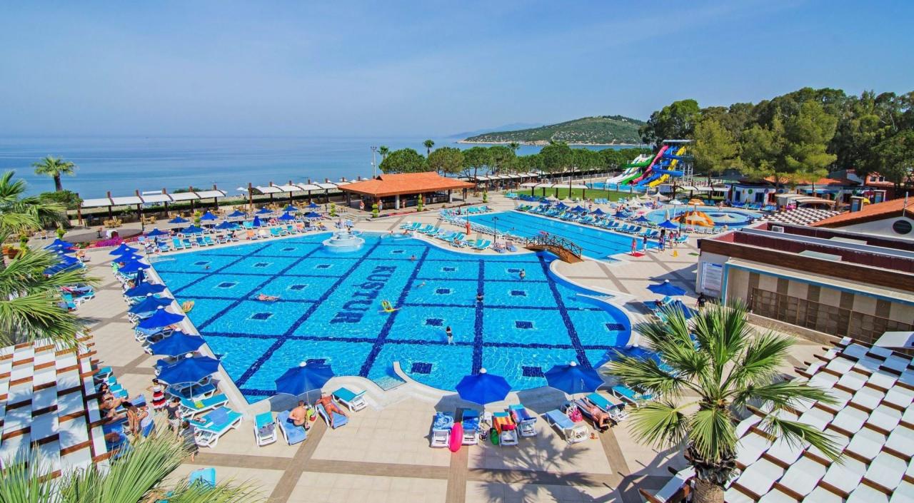 Kustur Club Holiday Village