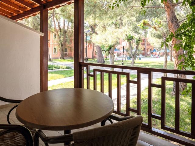 Kustur Club Holiday Village