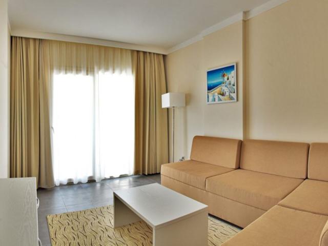Batihan Beach Resort & Spa