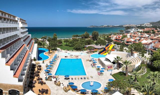 Batihan Beach Resort & Spa