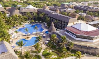Catalonia Yucatan Beach