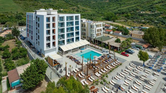 Morina Beach