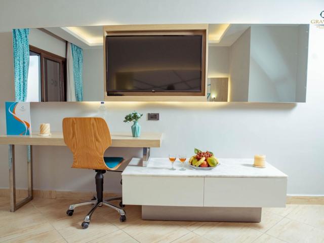 Gravity Hotel & Aqua Park