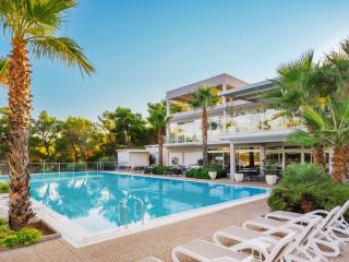 Gava Waterman Milna Resort