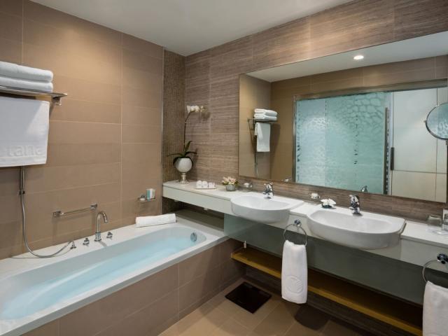 Beach Rotana Abu Dhabi