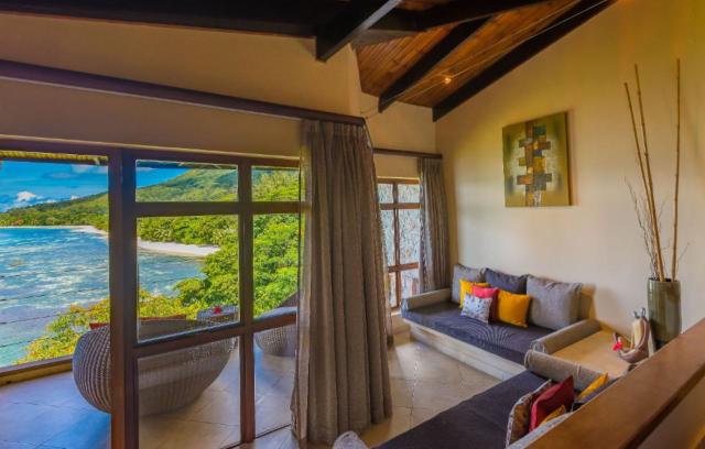 Coco de Mer & Black Parrot Suites