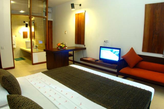 Pandanus Beach Resort & Spa