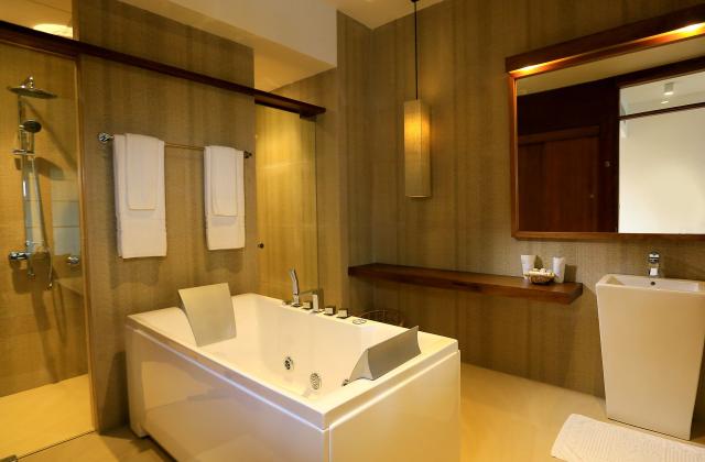 Pandanus Beach Resort & Spa