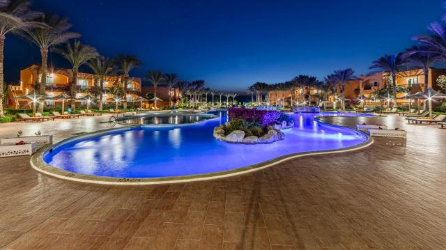 Dream Lagoon & Aqua Park Resort