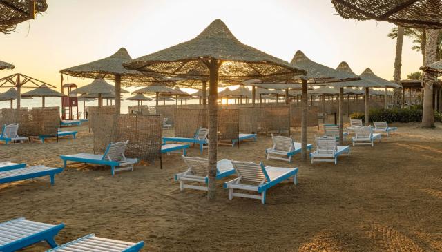 Dream Lagoon & Aqua Park Resort
