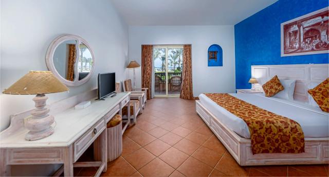 Dream Lagoon & Aqua Park Resort