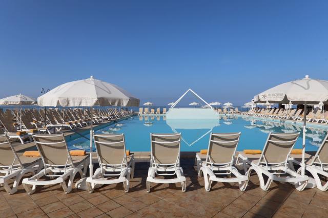 Iberostar Waves Bouganville Playa