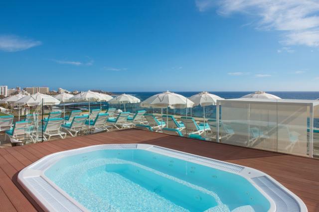 Iberostar Waves Bouganville Playa