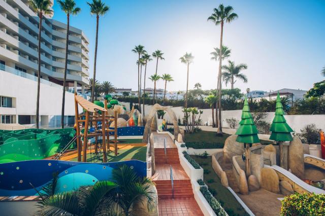 Iberostar Waves Bouganville Playa