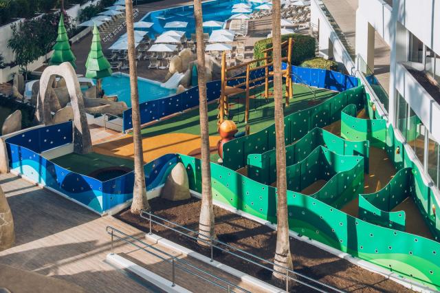 Iberostar Waves Bouganville Playa
