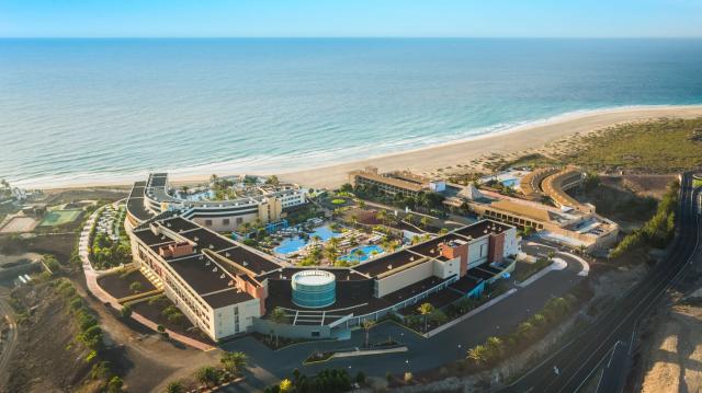Iberostar Waves Playa Gaviotas Park