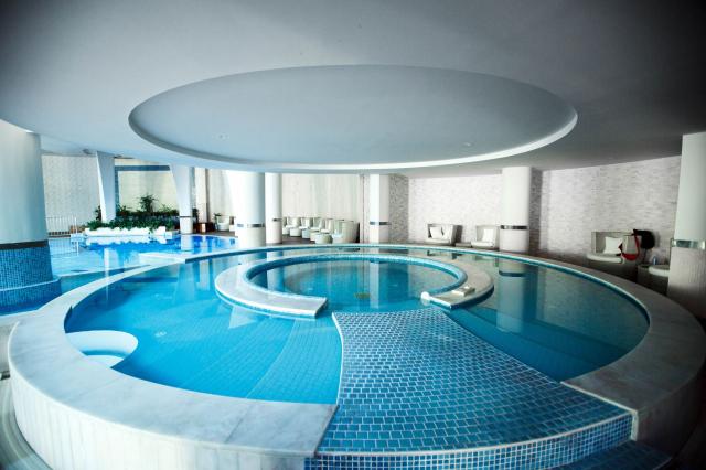 Calista Luxury