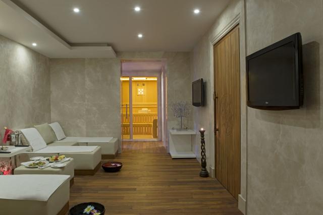 Calista Luxury
