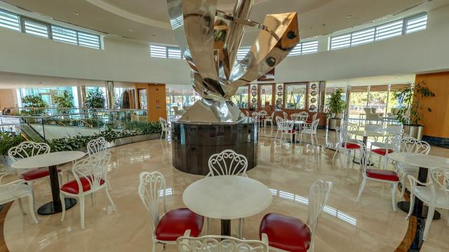 Calista Luxury