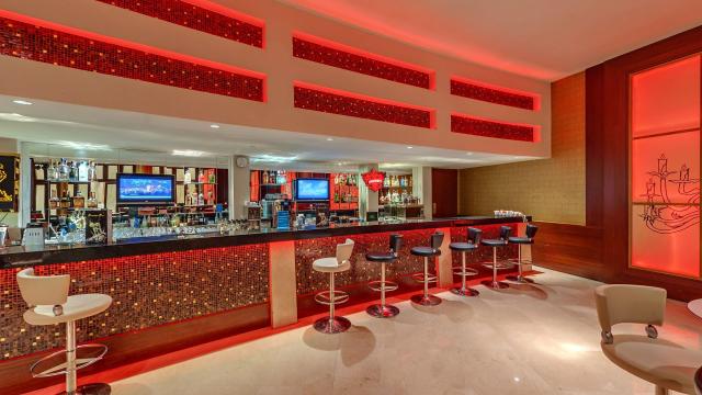 Calista Luxury