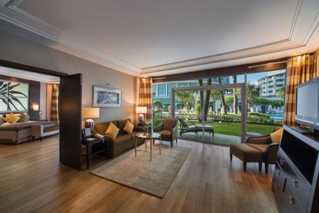 Calista Luxury