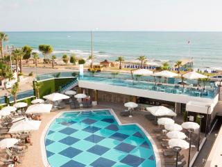 Sunprime C-Lounge