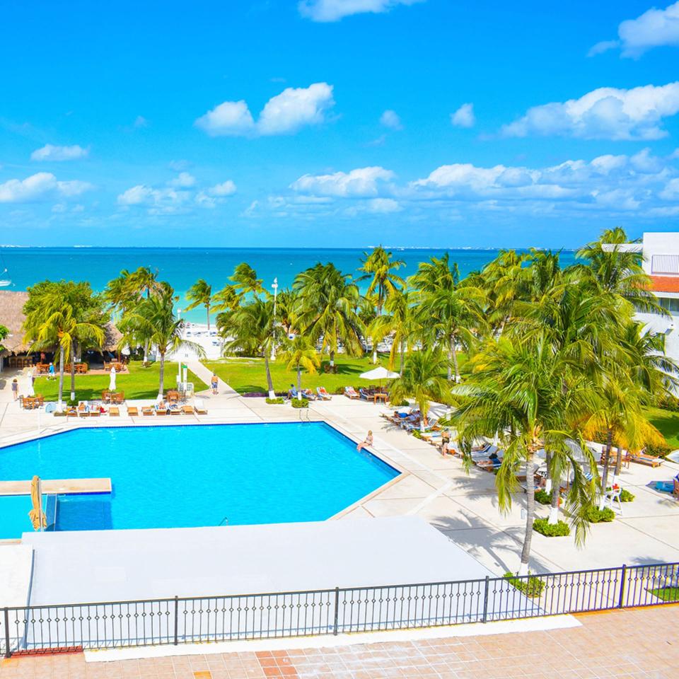 Beachscape Kin Ha Villas & Suites Cancun