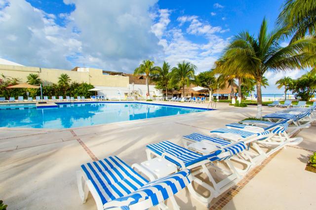 Beachscape Kin Ha Villas & Suites Cancun 