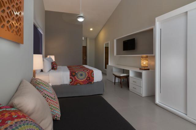 Emotions by Hodelpa Playa Dorada