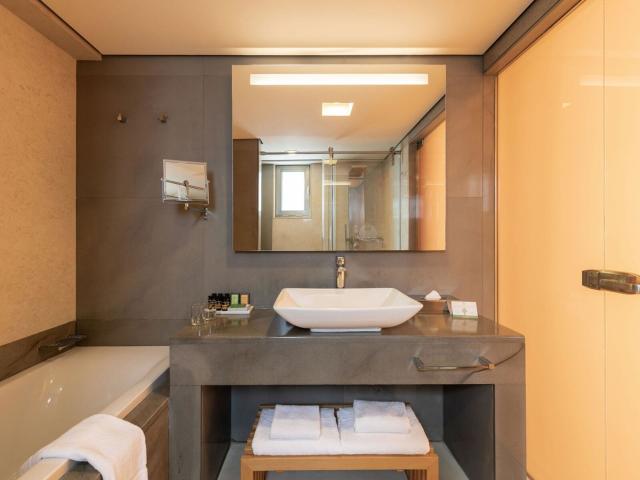 Avra Imperial Beach Resort & Spa