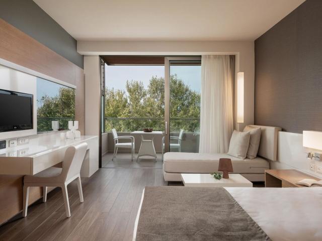 Avra Imperial Beach Resort & Spa