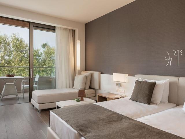 Avra Imperial Beach Resort & Spa