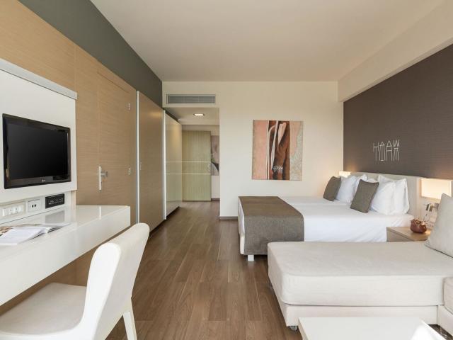 Avra Imperial Beach Resort & Spa