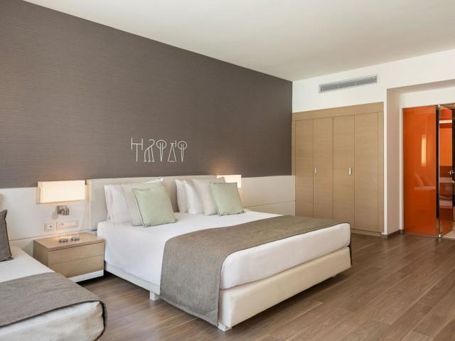 Avra Imperial Beach Resort & Spa