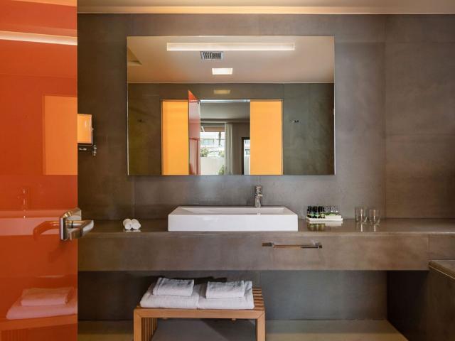 Avra Imperial Beach Resort & Spa