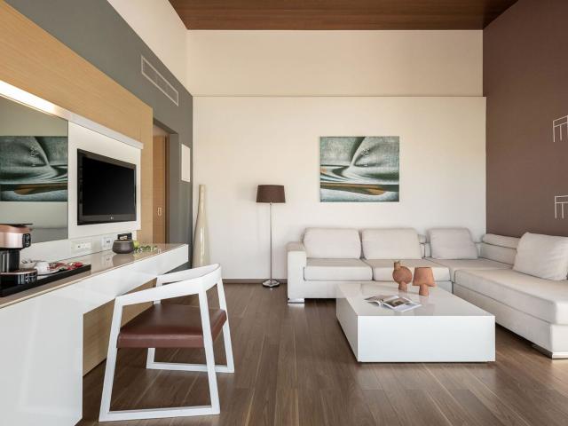 Avra Imperial Beach Resort & Spa