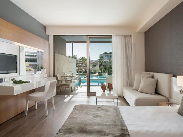 Avra Imperial Beach Resort & Spa