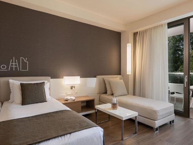 Avra Imperial Beach Resort & Spa