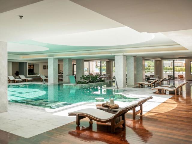 Avra Imperial Beach Resort & Spa