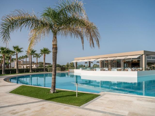 Avra Imperial Beach Resort & Spa