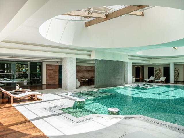Avra Imperial Beach Resort & Spa