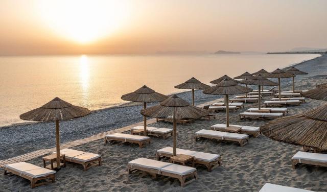 Avra Imperial Beach Resort & Spa