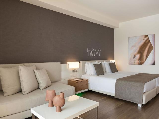 Avra Imperial Beach Resort & Spa