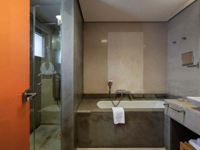 Avra Imperial Beach Resort & Spa
